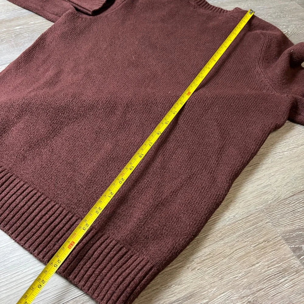Banana Republic Sweater Mens M Burgundy Maroon Raglan Crewneck Cotton Blend Knit